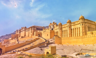 Half day amerfort and city palace tour